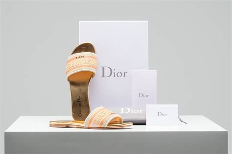 dior dway leather sandal